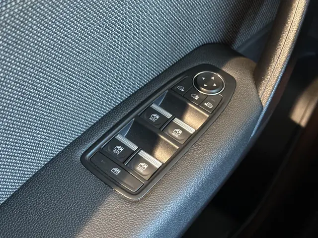 Renault Captur 1.0 TCe 90 techno 2024 Benzine 21