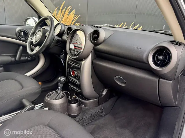 MINI Countryman 1.6 One I Automaat I 2012 Benzine 8
