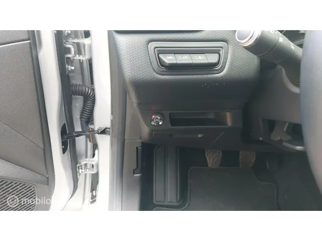 Renault Clio 1.0 TCe Bi-Fuel Zen 2020 Benzine 16