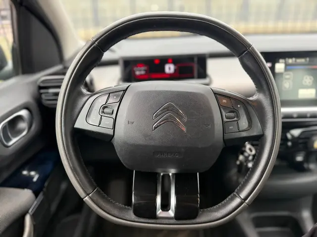 Citroën C4 Cactus 1.2 PureTech Business 2015 Benzine 16