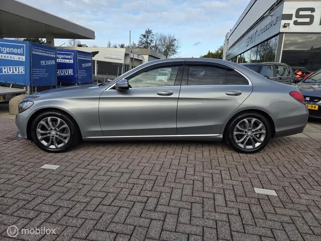 Mercedes-Benz C-Klasse 180 Prestige 2016 Benzine 4