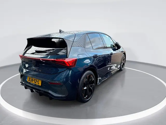 CUPRA Born Business Limited 63 kWh 2025 Elektrisch 4