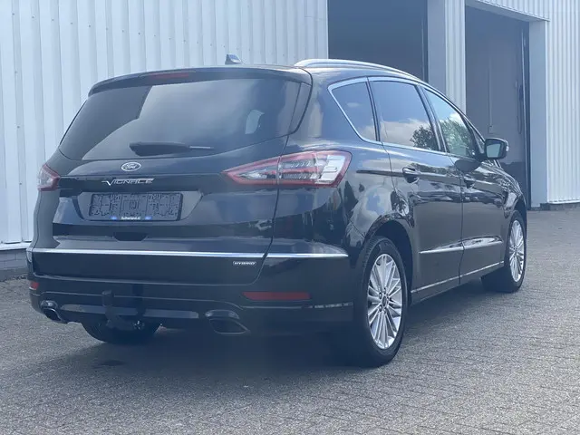 Ford S-Max 2.5 FHEV Vignale 2023 Hybride Benzine 20