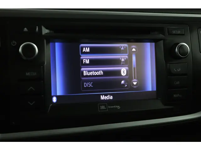 Toyota Auris 1.8 Hybrid Executive 2013 Hybride Benzine 54