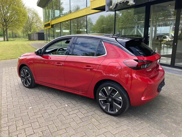 Opel Corsa-e 50kWh 136pk Aut 2020 Elektrisch 3