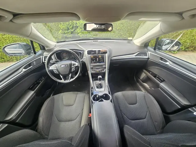 Ford Mondeo Wagon 1.5 TDCi Titanium SE 2016 Diesel 14