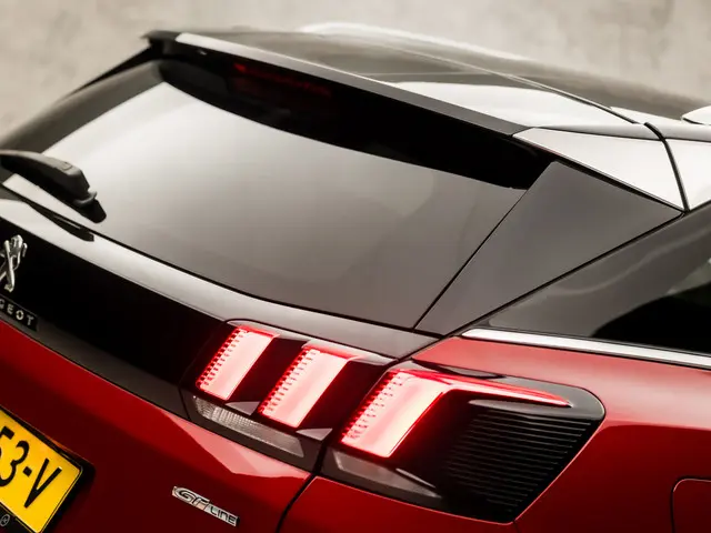 Peugeot 3008 1.2 PureTech GT Line 2018 Benzine 34