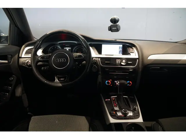 Audi A4 Avant 1.8 TFSI S Edition 2015 Benzine 4