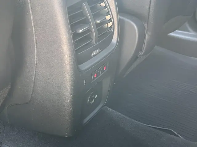 Ford Kuga 2.5 PHEV ST-Line X 2021 Hybride Benzine 16