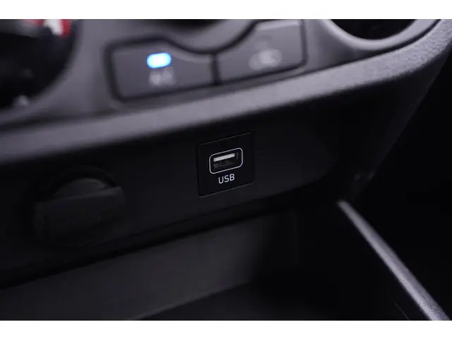 Hyundai i10 1.0 Select 2023 Benzine 43