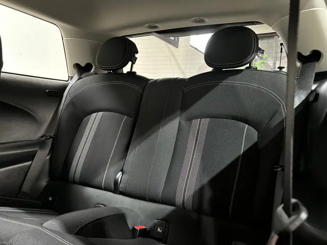 MINI Electric Mini Essential 33 kWh 2024 Elektrisch 27