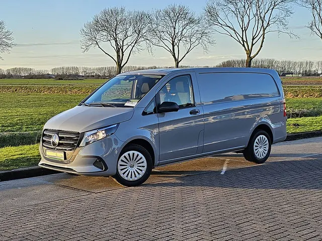 Mercedes-Benz Vito 114 2024 Diesel 2