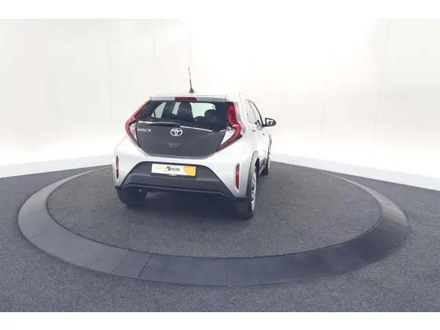 Toyota Aygo X 1.0 VVT-i MT Play 2023 Benzine 11