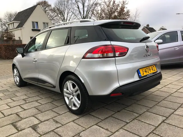 Renault Clio Estate 0.9 TCe Zen 2020 Benzine 9