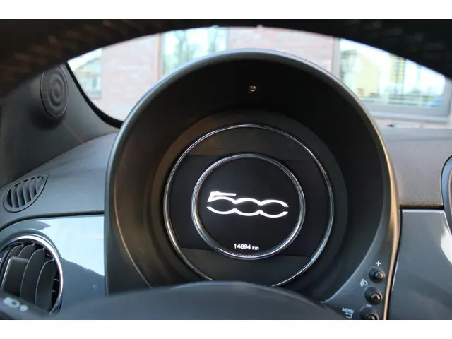 Fiat 500 1.0 Hybrid Connect 2021 Hybride Benzine 16