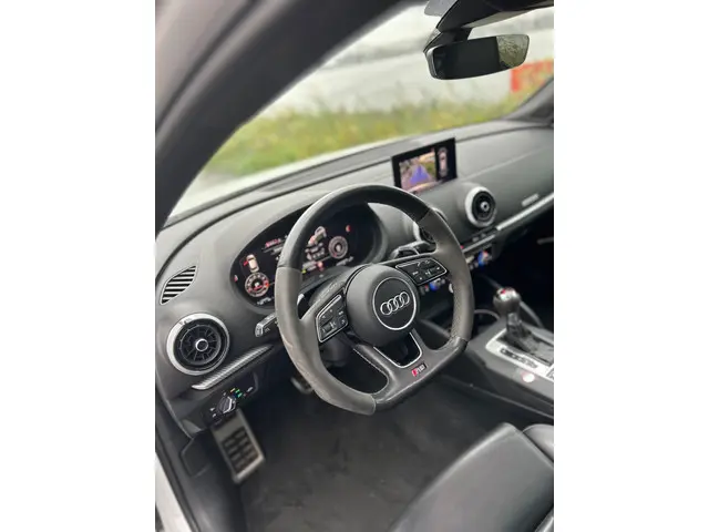 Audi RS3 A3 Sportback 2.5 TFSI quattro 2018 Benzine 44