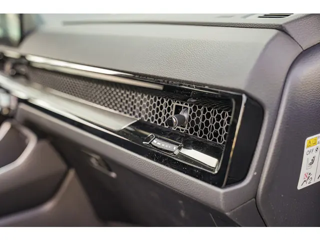 Honda CR-V 2.0i e:HEV LUXURY EDITION 2025 Hybride Benzine 50