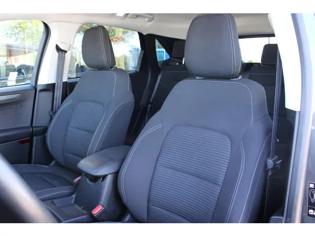 Ford Kuga 2.5 PHEV Titanium 2020 Hybride Benzine 10
