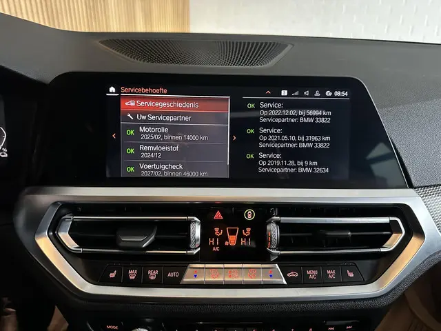 BMW 3 Serie 330e M Sport 2019 Hybride Benzine 25