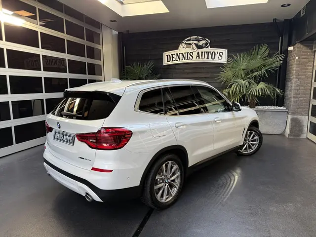 BMW X3 xDrive30e advantage 2021 Hybride Benzine 5
