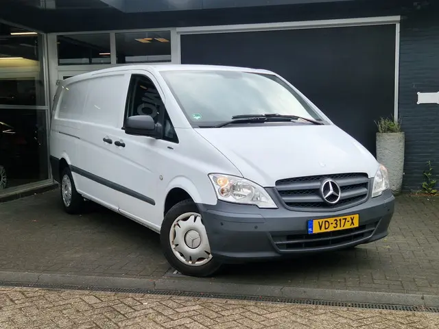 Mercedes-Benz Vito 113 CDI 343 DC Standaard 2013 Diesel 8