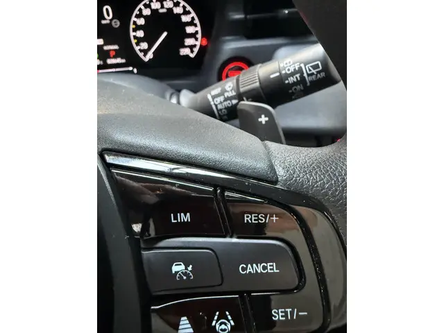 Honda HR-V 1.5 e:HEV Elegance 2024 Hybride Benzine 20