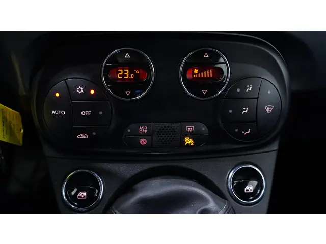 Fiat 500 1.2 Lounge 2019 Benzine 25