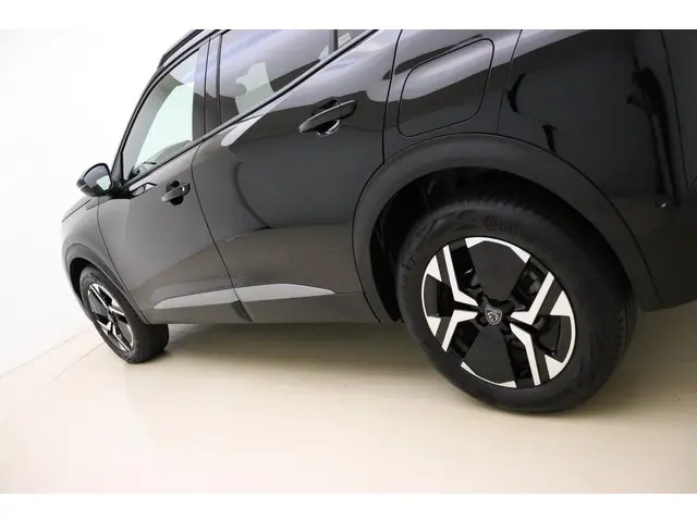 Peugeot 2008 1.2 Hybrid 136 Allure 2024 Hybride Benzine 16