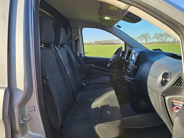 Mercedes-Benz Vito 114 2021 Diesel 7