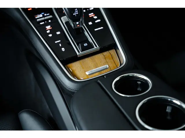 Porsche Panamera Sport Turismo 2.9 4S 2018 Benzine 29