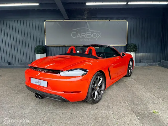 Porsche 718 Boxster 2.0 2016 Benzine 15