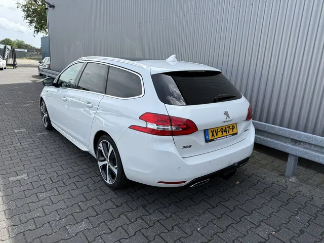 Peugeot 308 SW 1.2 PureTech GT-line 2015 Benzine 31