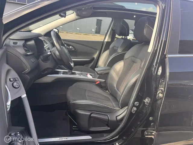 Renault Kadjar 1.2 TCe Bose Panodak Trekhaak 2016 Benzine 9