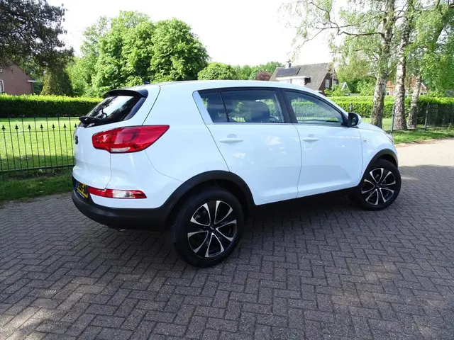 Kia Sportage 1.6 GDI EconomyLine 2014 Benzine 6