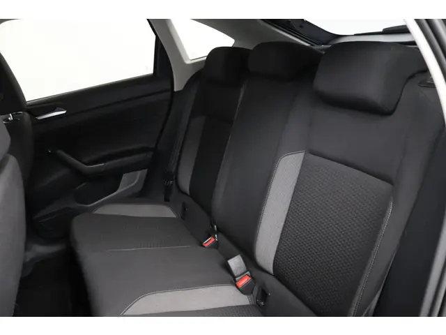 Volkswagen Taigo 1.0 TSI 110pk DSG Life 2022 Benzine 8