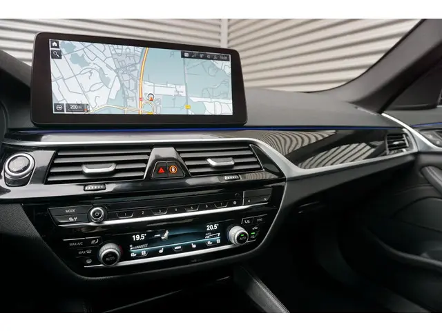 BMW 5 Serie 540i 2021 Benzine 11