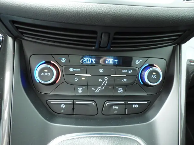 Ford C-MAX 1.0 125PK Titanium 2019 Benzine 14