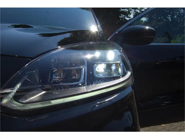 Ford Kuga 1.5 EcoBoost Titanium X 150PK 2020 Benzine 10