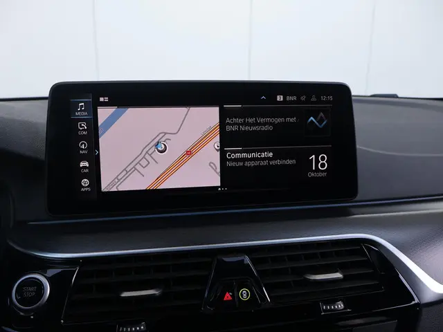 BMW 5 Serie 530e High Executive 2022 Hybride Benzine 21