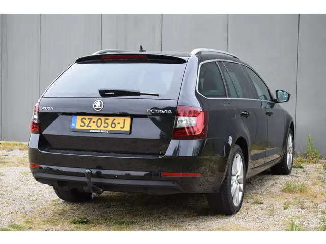 Škoda Octavia Combi 1.5 TSI Greentech Style 2018 Benzine 18