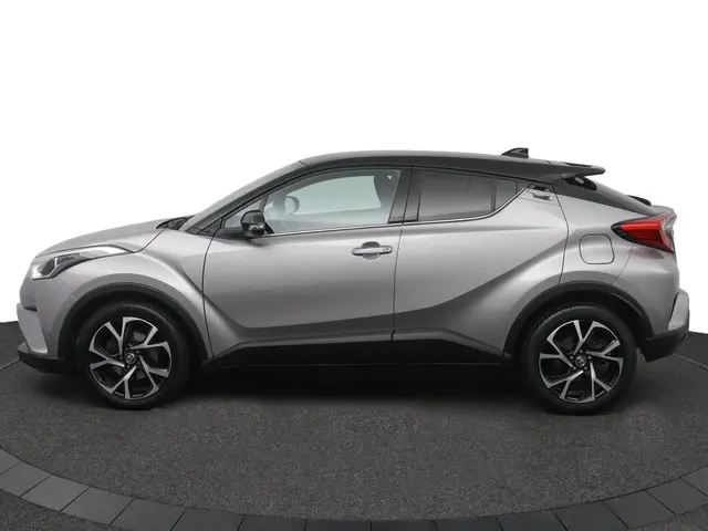 Toyota C-HR 1.2 Bi-Tone 2017 Benzine 3