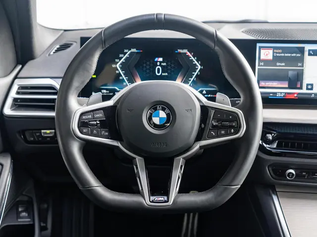 BMW 3 Serie Sedan 318i 2025 Benzine 8