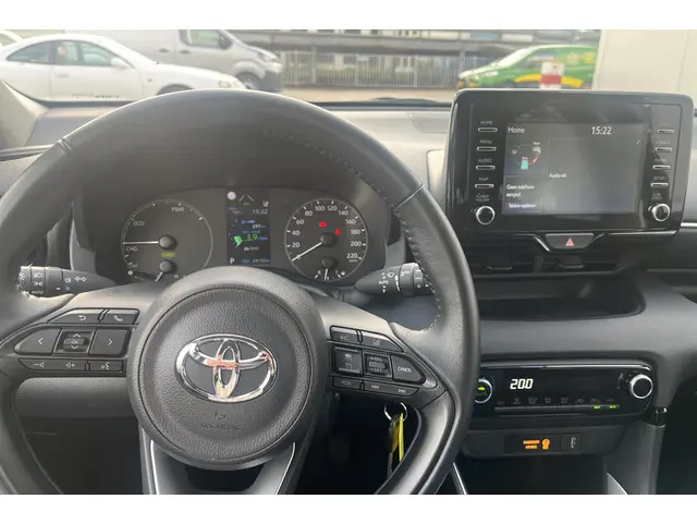 Toyota Yaris 1.5 Hybrid Active 2022 Hybride Benzine 17