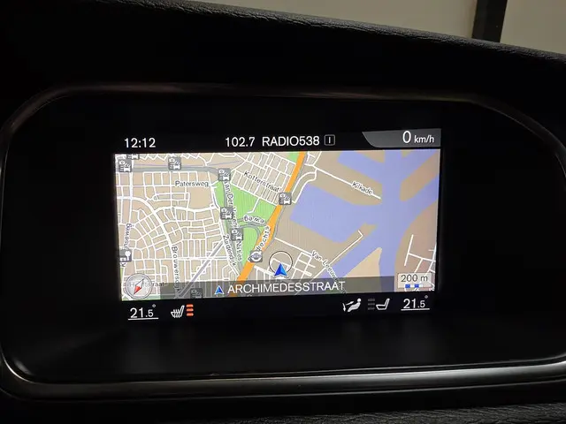 Volvo V40 1.5 T2 Nordic+ 2017 Benzine 18