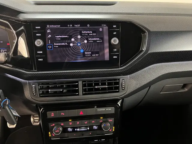 Volkswagen T-Cross 1.0 TSI United Business 2021 Benzine 19