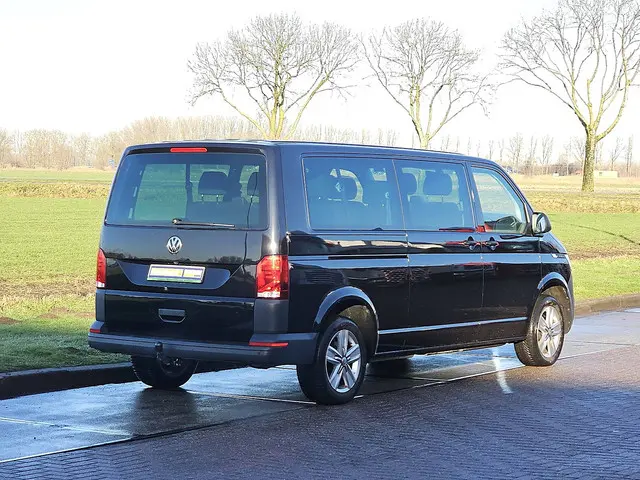 Volkswagen Transporter 2.0 TDI 2022 Diesel 3