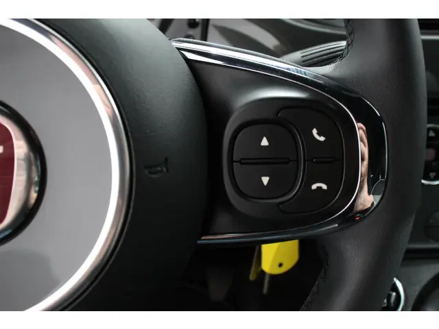 Fiat 500C 1.2 Lounge 2020 Benzine 13