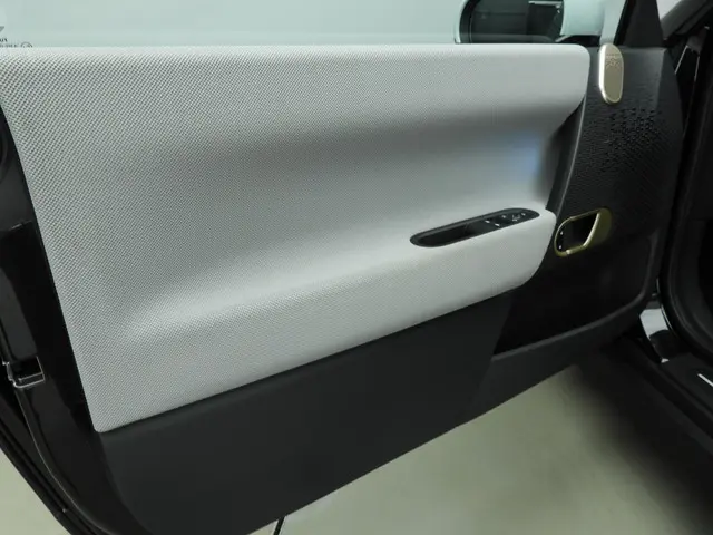 MINI 3-Deurs Cooper E 2025 Elektrisch 15