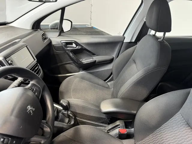 Peugeot 208 1.2 PureT. BL Active 86km 2019 Benzine 24