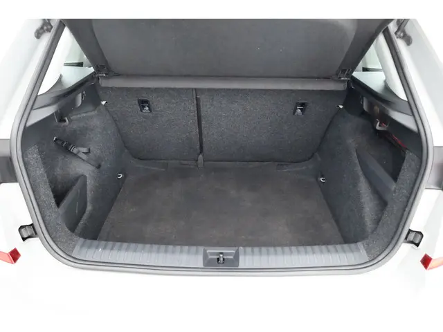 Škoda Kamiq 1.0 TSI Style DSG 2021 Benzine 23